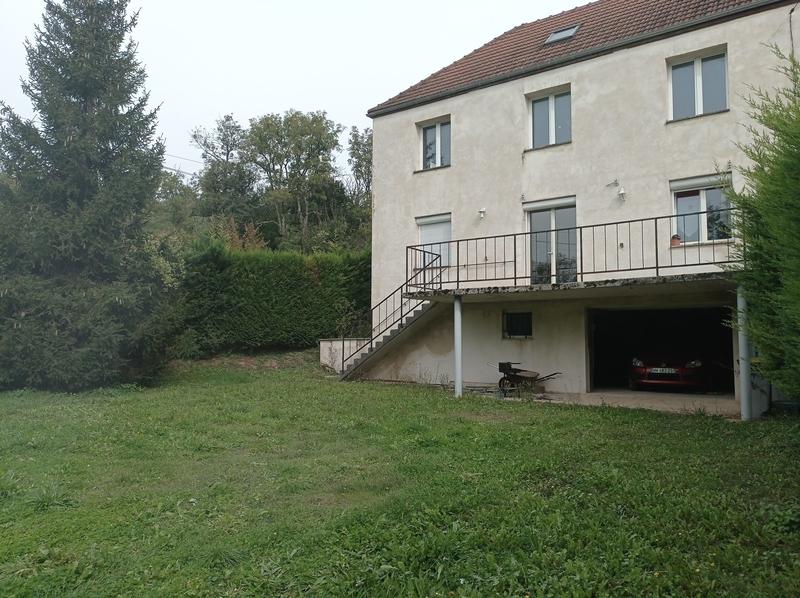 Maison - 143 m² - 7 pièces