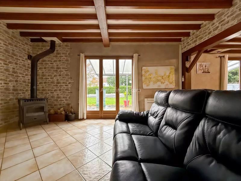 Maison - 103 m² - 5 pièces