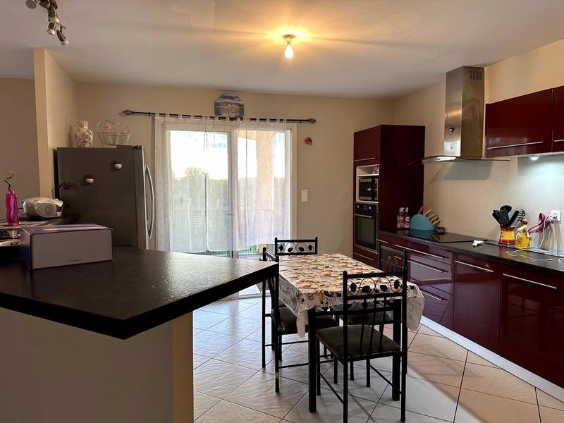 Maison - 92 m² - 3 pièces