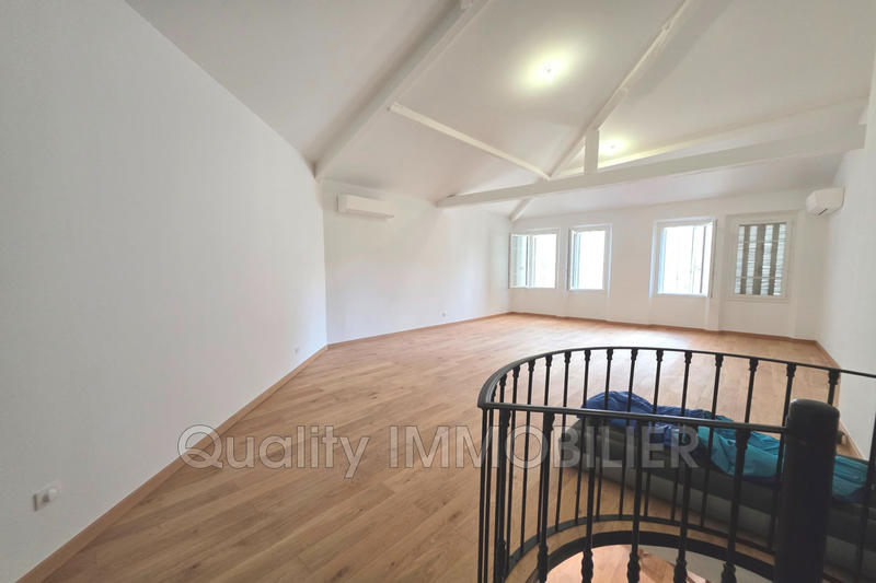 Appartement - 182 m²