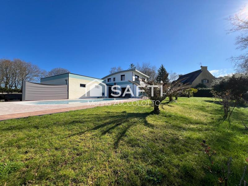 Maison - 178 m² - 10 pièces