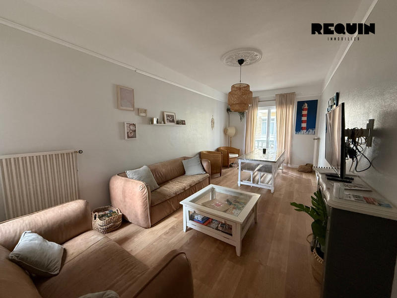 Maison - 106 m² - 6 pièces