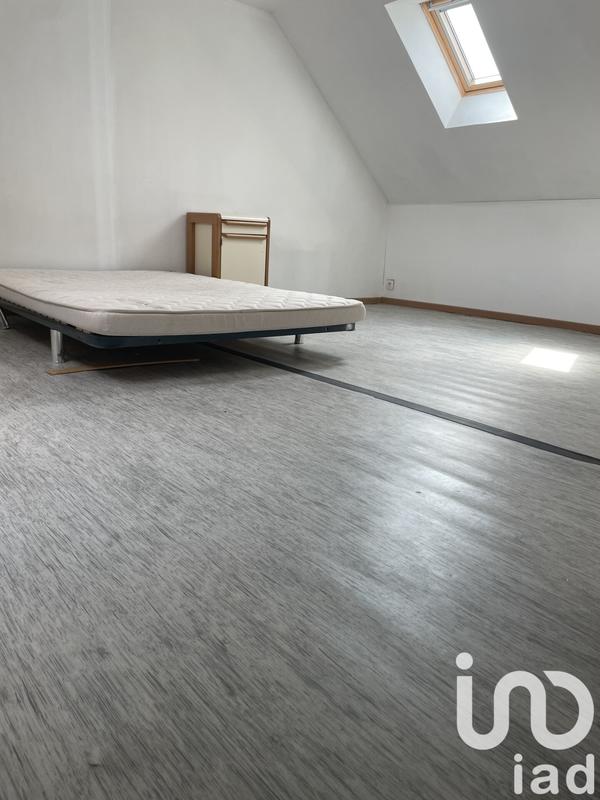 Maison - 99 m² - 7 pièces