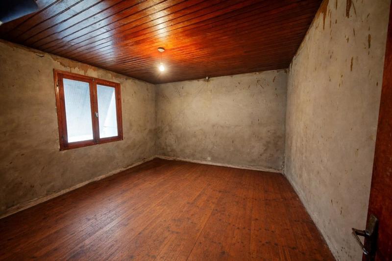 Maison - 90 m² - 3 pièces