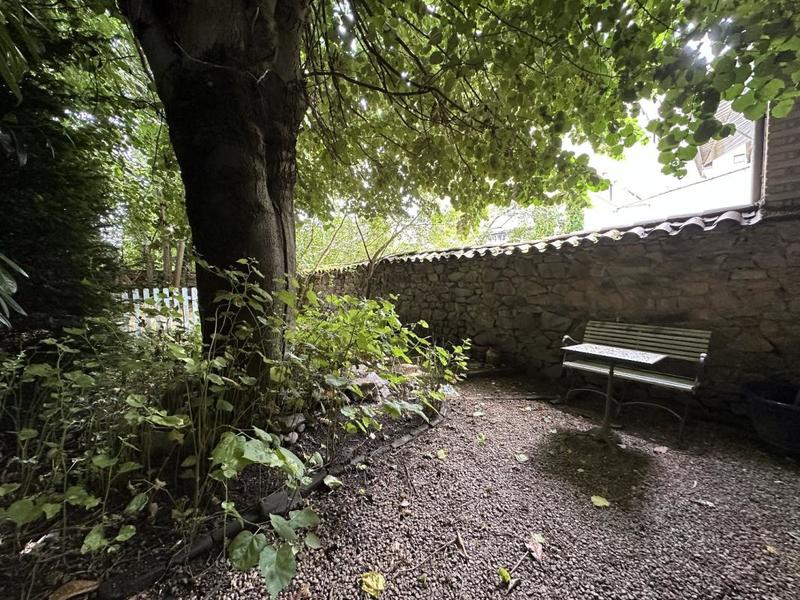 Appartement ancien - 150 m² - 5 pièces