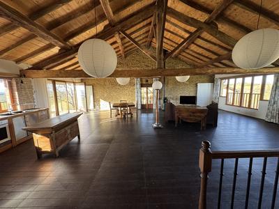 Maison ancienne - 427 m² - 14 pièces