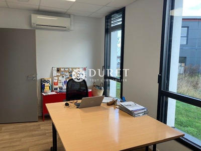 Bureau - 57 m²