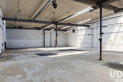 Local commercial - 351 m²