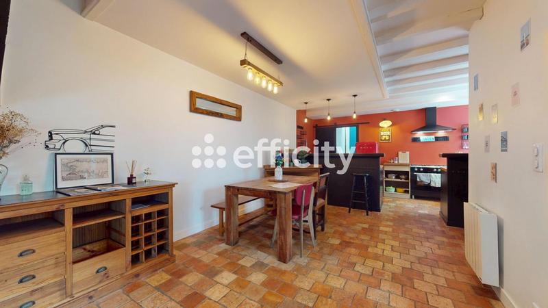 Maison - 97 m² - 5 pièces