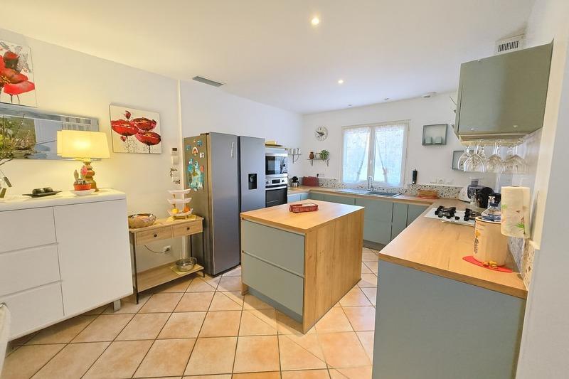 Maison d'architecte - 208 m² - 6 pièces