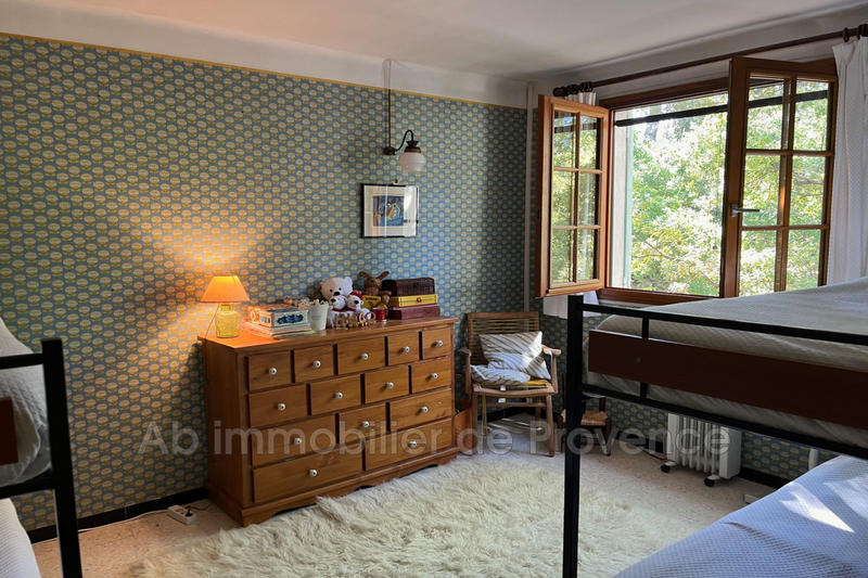 Maison - 102 m² - 4 pièces