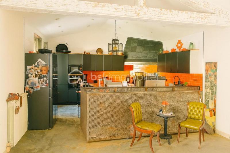 Maison - 170 m² - 5 pièces