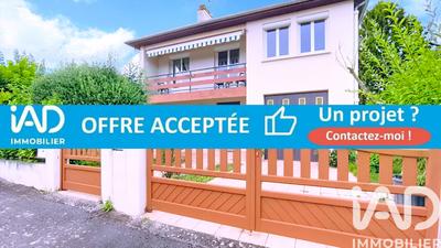 Maison - 167 m² - 8 pièces