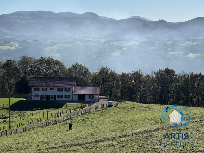 Maison - 165 m² - 6 pièces