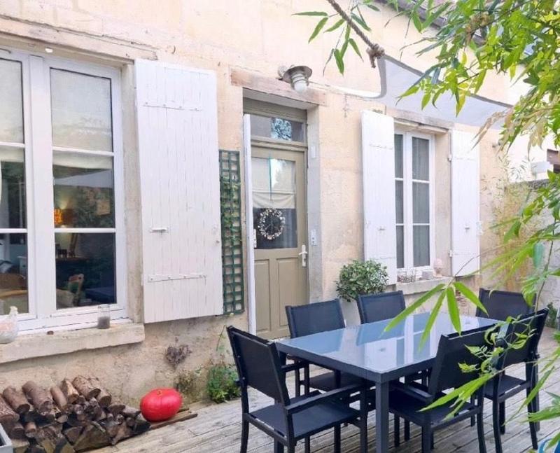 Maison - 121 m² - 5 pièces