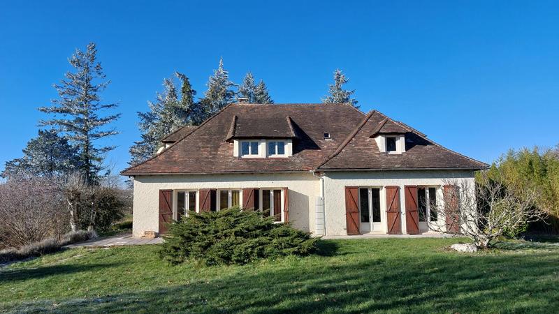 Maison - 197 m² - 8 pièces