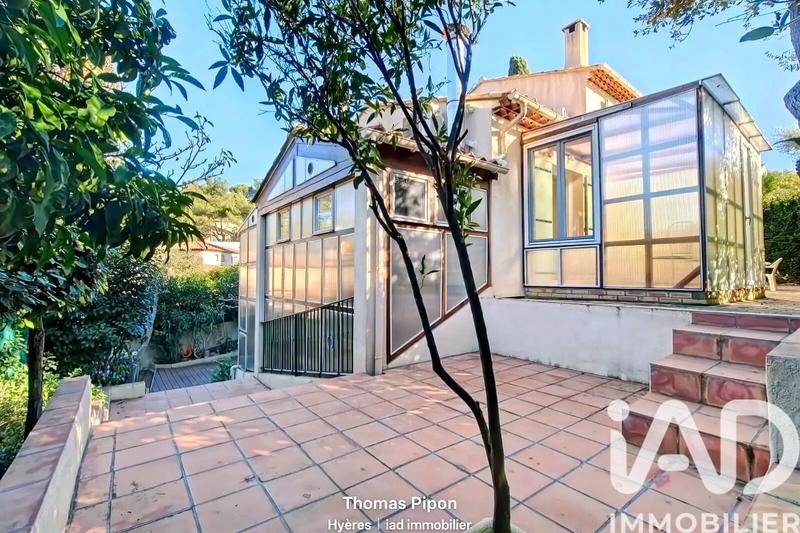 Maison - 165 m² - 8 pièces