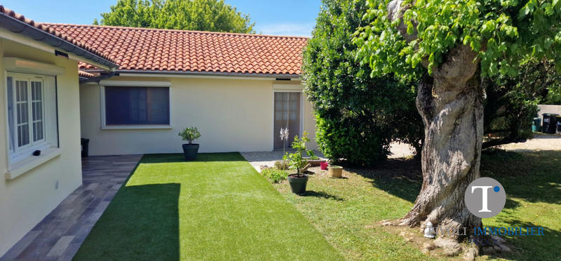 Maison - 137 m² - 5 pièces