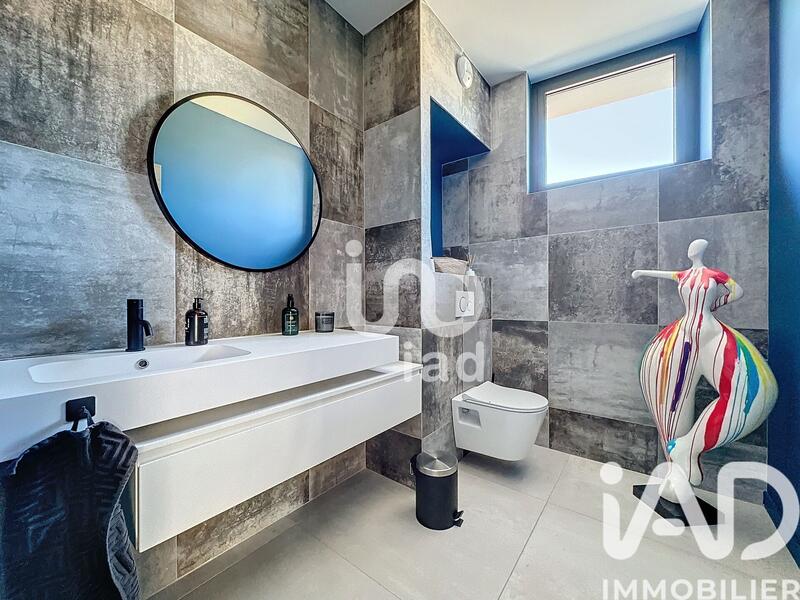 Maison de maîtres - 245 m² - 5 pièces