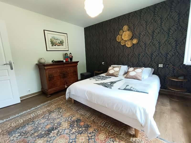 Villa - 248 m² - 8 pièces