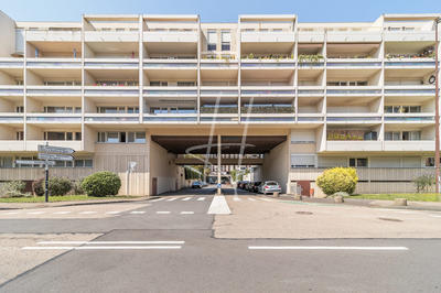 Parking / Garage - 13 m²