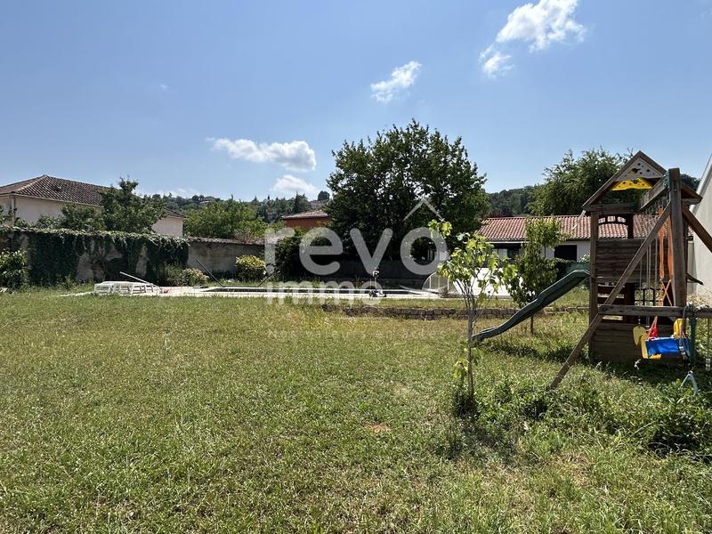 Maison - 164 m² - 6 pièces