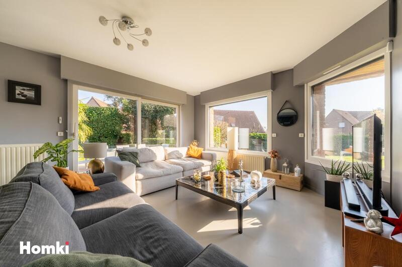 Maison - 181 m² - 7 pièces