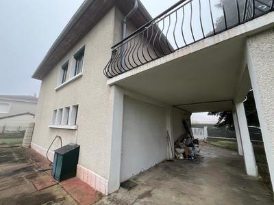 Maison - 99 m² - 4 pièces