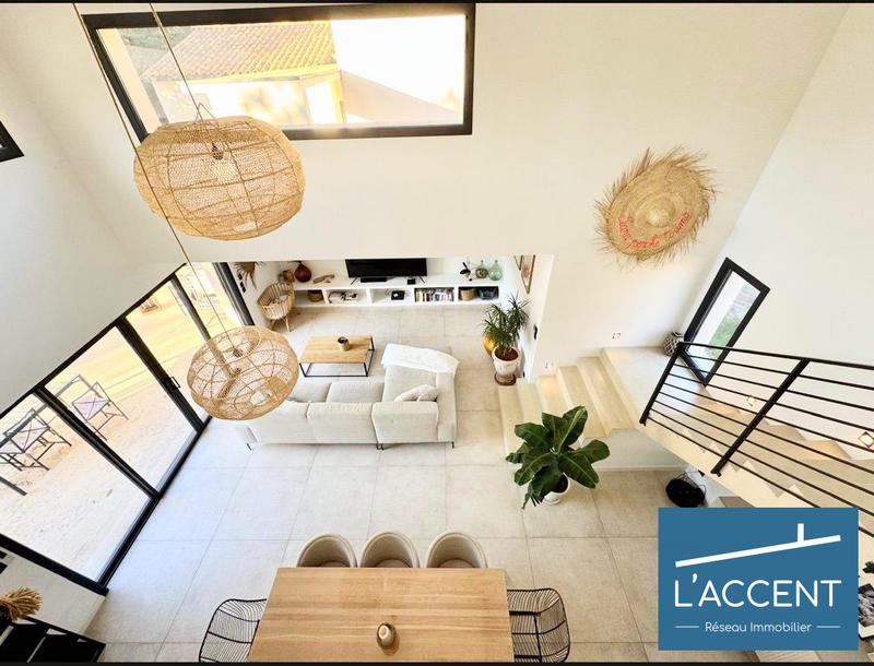 Maison - 130 m² - 4 pièces