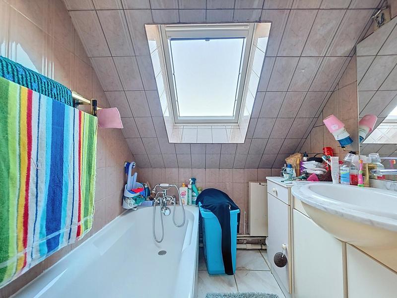 Maison - 91 m² - 5 pièces