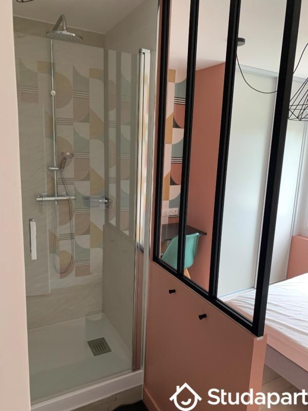 Chambre - 14 m² - 1 pièce