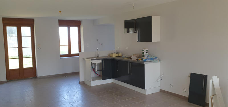 Maison - 220 m² - 10 pièces