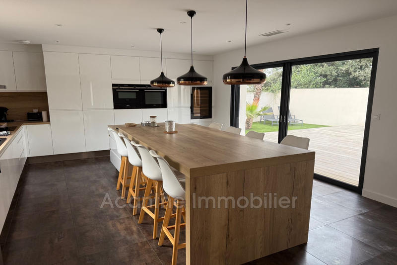 Villa - 156 m² - 6 pièces