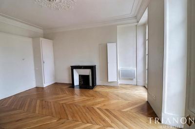 Appartement - 97 m² - 5 pièces