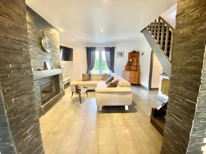 Maison - 135 m² - 6 pièces