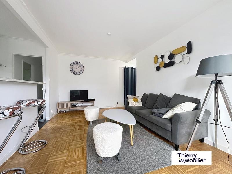 Appartement - 93 m² - 5 pièces