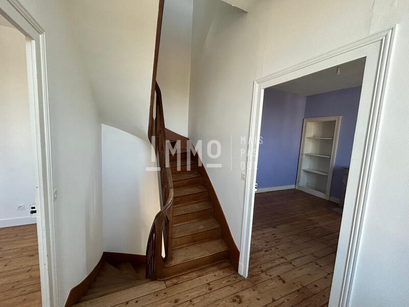 Maison ancienne - 99 m² - 5 pièces