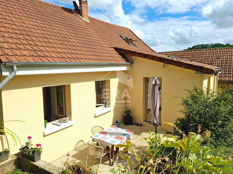 Maison - 85 m² - 4 pièces
