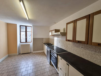 Appartement - 85 m² - 3 pièces