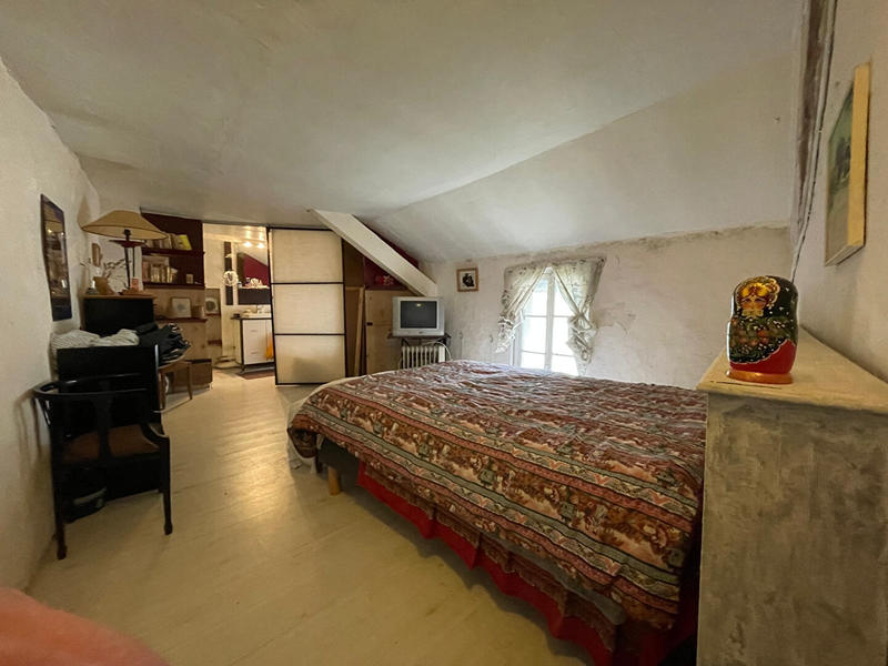 Maison - 167 m² - 6 pièces