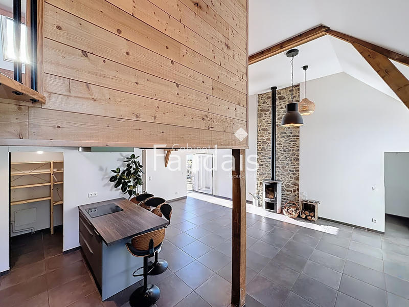 Maison - 144 m² - 6 pièces