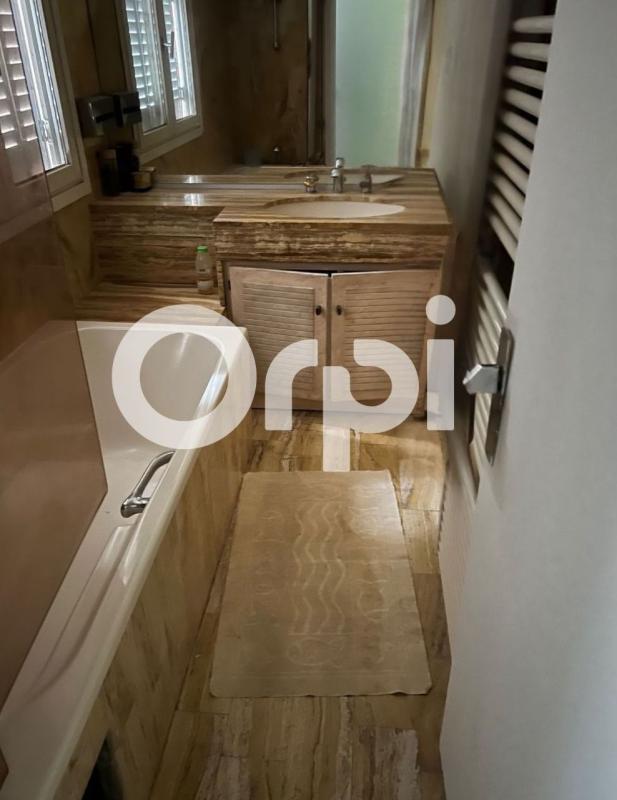 Maison - 141 m² - 5 pièces