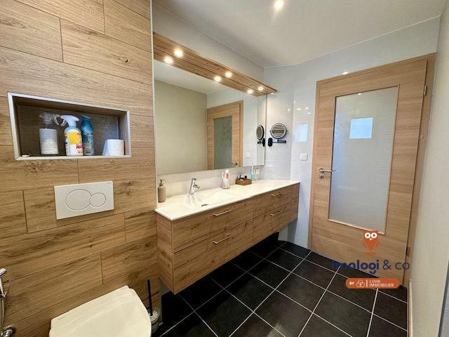 Villa - 107 m² - 5 pièces