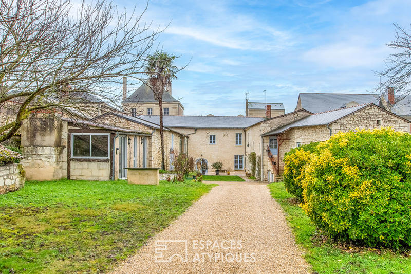 Maison - 290 m² - 9 pièces