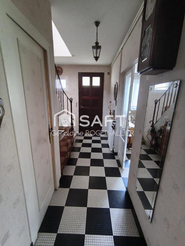 Maison - 101 m² - 5 pièces