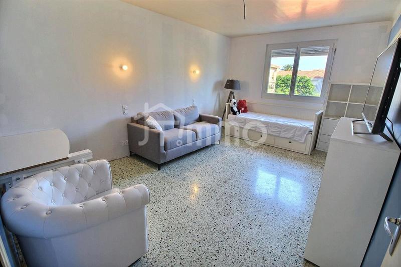 Villa - 175 m² - 6 pièces