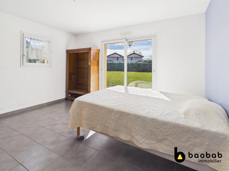 Maison - 192 m² - 5 pièces