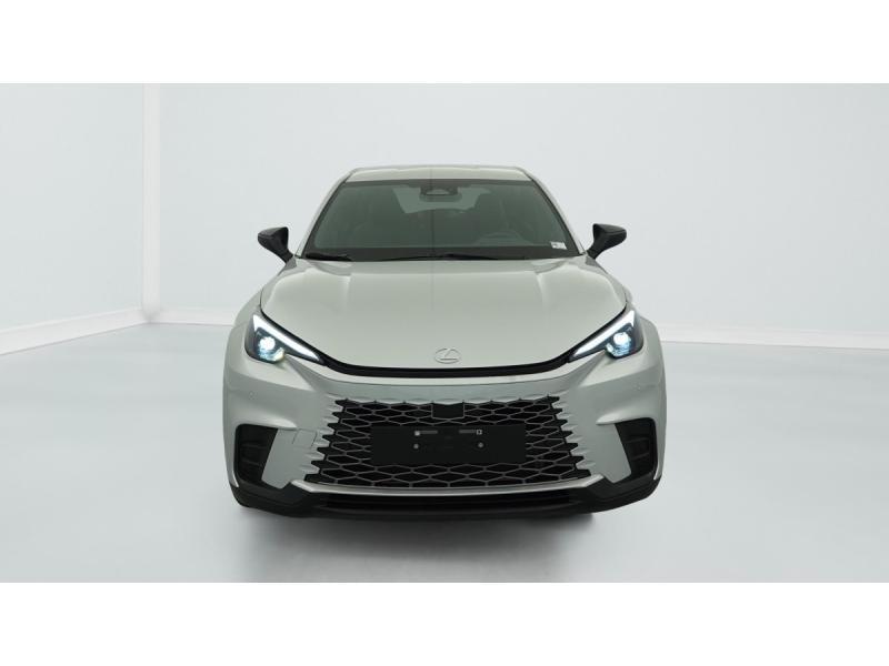 Lexus Lbx 2wd Business