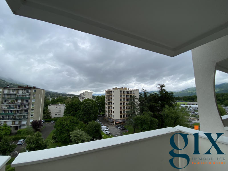 Appartement - 76 m² - 3 pièces