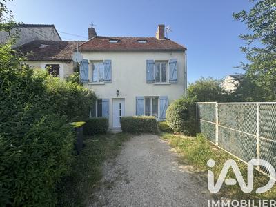 Maison - 85 m² - 4 pièces